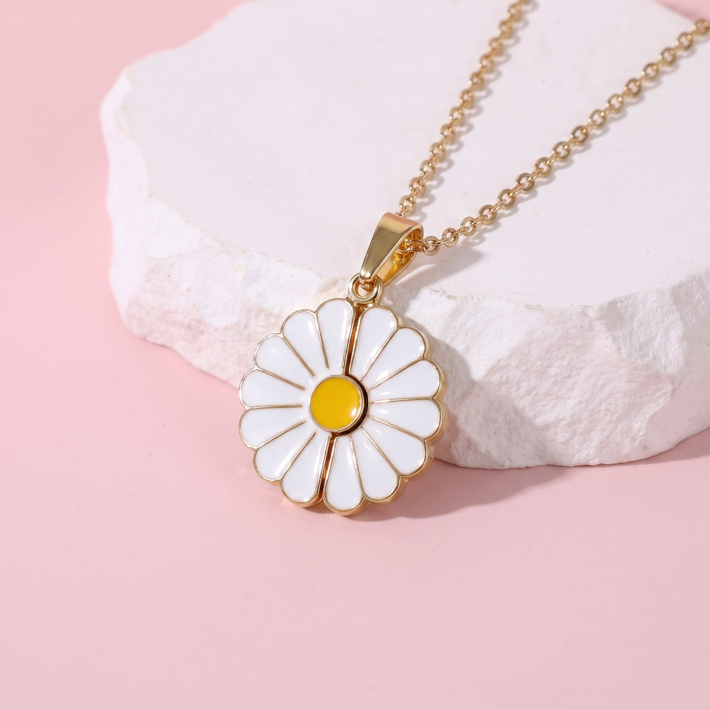 Daisy Matching Best Friend Necklaces🌼
