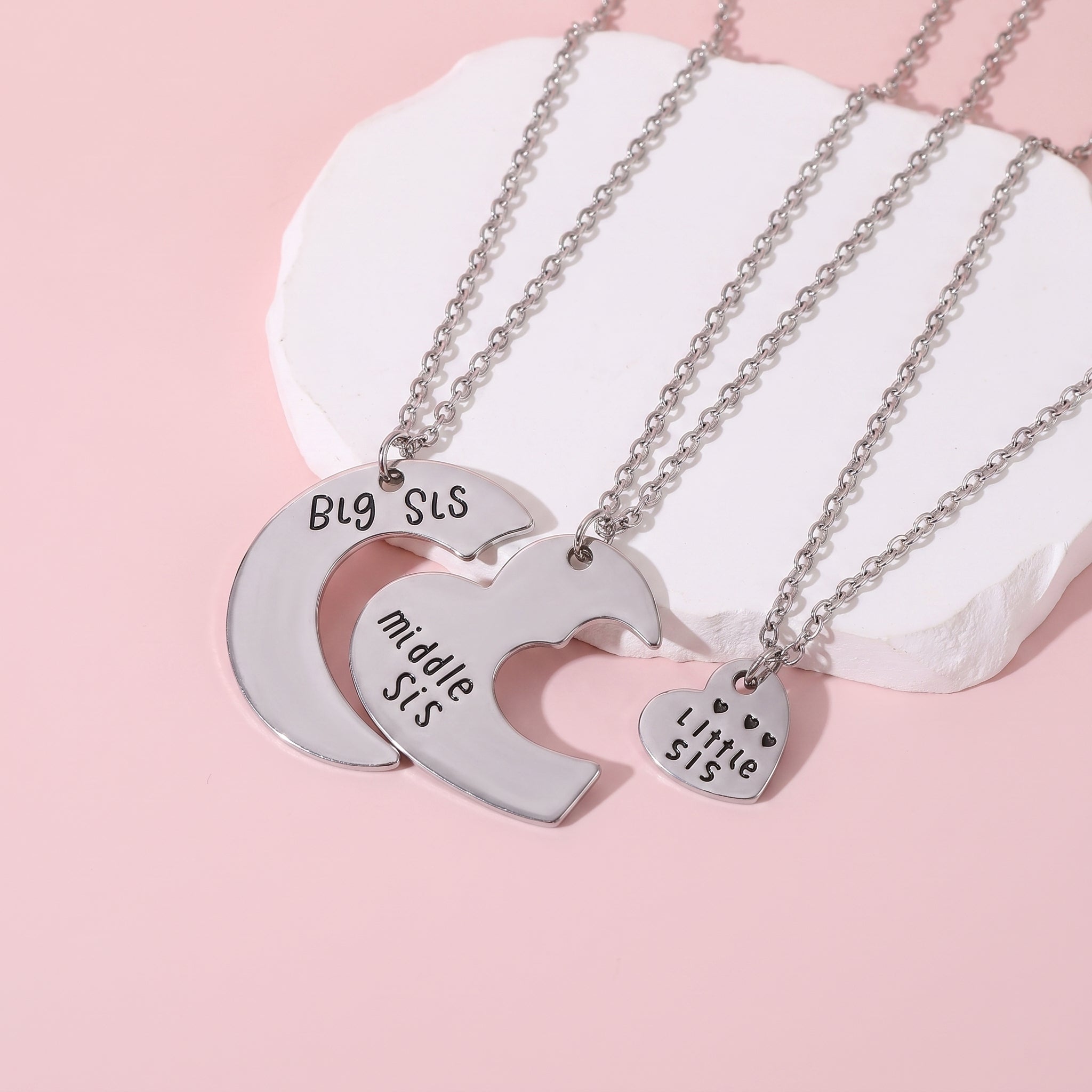 Three Besties Big Middle Little Sis Moon‑Heart Necklaces🌙🤍