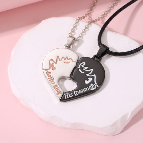 2‑Piece Her King His Queen Split Heart Couple Necklaces👑💞
