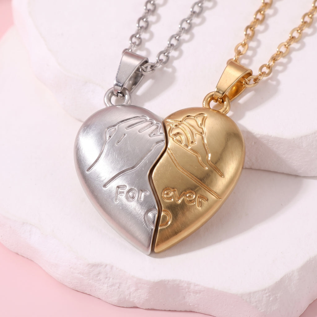 Dos collares de corazón de mejores amigas para siempre (BFF) con apretón de manos🤝💛🤍